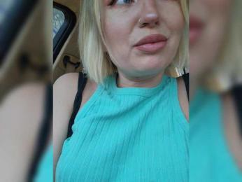 Minni_Mia webcam bongacams model stream image