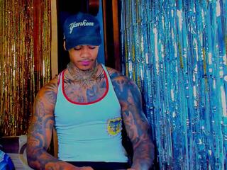 Jared Kushh webcam model stream image