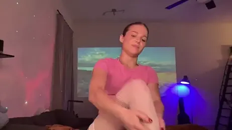 sweetceeme webcam model stream image