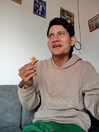 Juan_Hotcaliemte webcam model stream image