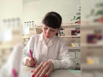 caroliiine webcam model stream image