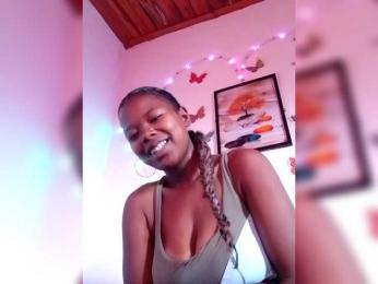 Sayrahsexy webcam model stream image