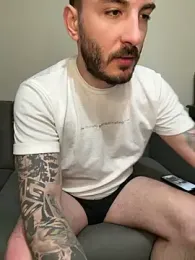 DEEPWOLFF webcam model stream image