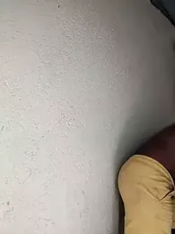 Chocolate_factory_man webcam model stream image