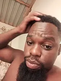 Chocolate_factory_man webcam model stream image