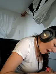 LuisaFernanda170823 webcam stripchat model stream image