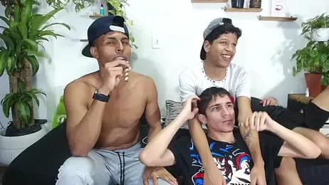 Interracial_Snow_Bunny webcam stripchat model stream image