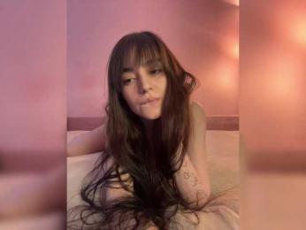 -fatal- webcam model stream image