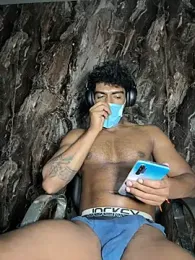 rony6663 webcam model stream image