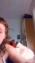 WhosKelly webcam cam4 model stream image