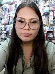 Vale_Saenzz webcam model stream image