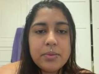 sheeylaroee webcam model stream image