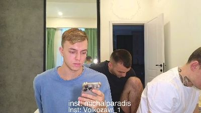 alexxx_d webcam cam4 model stream image