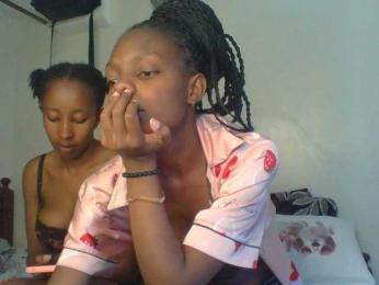 MysticCharm webcam bongacams model stream image