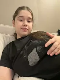 HornyGirlH webcam stripchat model stream image