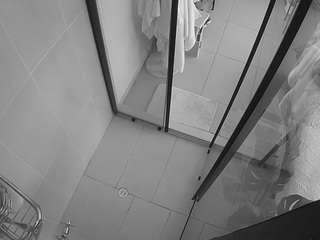 voyeurcam-jb-shower-2 webcam camsoda model stream image