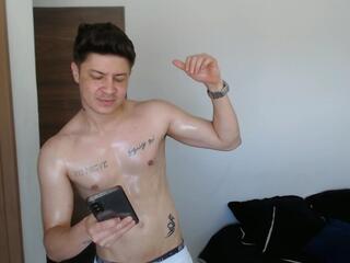 Liam Johnsoon webcam flirt4free model stream image