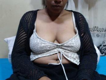 Sahobelle webcam bongacams model stream image