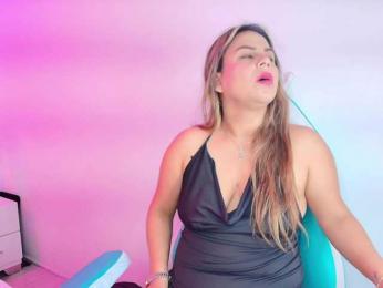 Lia-adams webcam model stream image