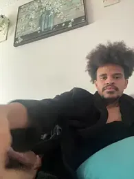 Mrmakeherwet_Tez webcam model stream image