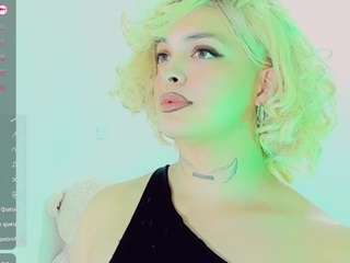 emmasaenz webcam model stream image