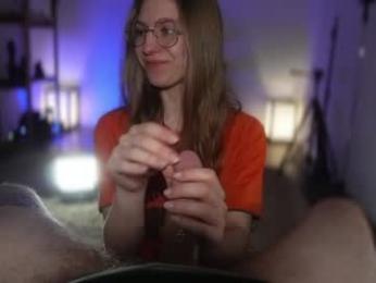 hotchillylovers webcam chaturbate model stream image