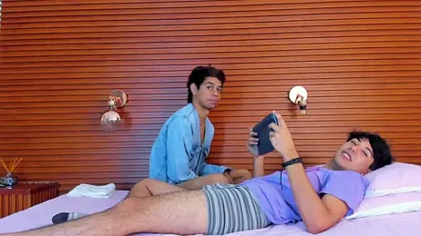 peakk_twiinns webcam model stream image