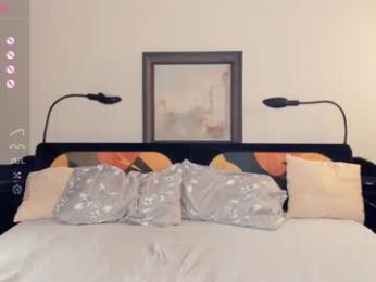 dream_melody webcam model stream image