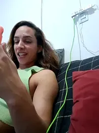 ofjuliaa webcam model stream image