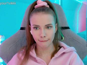 VikkiExtraCheese webcam model stream image