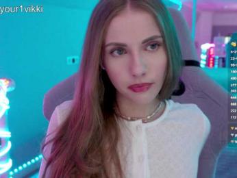 VikkiExtraCheese webcam bongacams model stream image