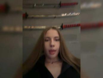 VikkiExtraCheese webcam bongacams model stream image