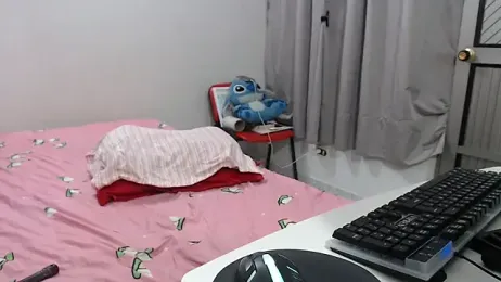 SaraStoneCute webcam model stream image