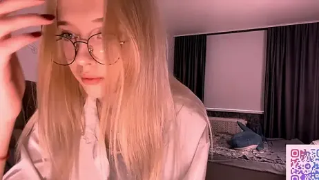 TaliCaan webcam stripchat model stream image