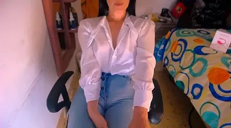 BitterMomXxx webcam model stream image