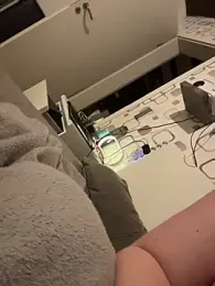 LittleChaosQueen webcam model stream image