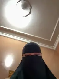 _Laiali_ webcam model stream image