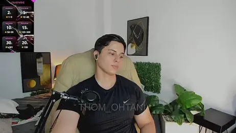 Thom_Ohtani webcam model stream image