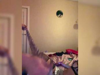 ShowTwins webcam bongacams model stream image