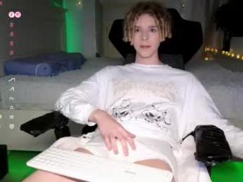 kudi_j webcam chaturbate model stream image