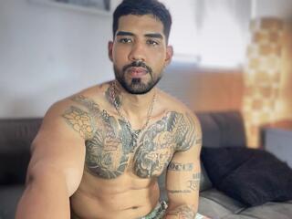 Myke Sthetic webcam model stream image