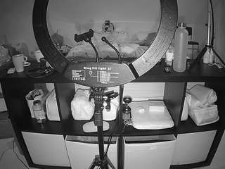 voyeurcam-julmodels-whitebed-6 webcam model stream image