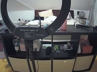 voyeurcam-julmodels-whitebed-6 webcam model stream image