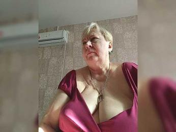 Alena61 webcam model stream image