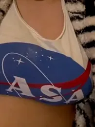 Zanoba-16 webcam stripchat model stream image