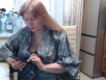 MonaMonako webcam model stream image