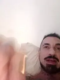 muscle_model33 webcam stripchat model stream image