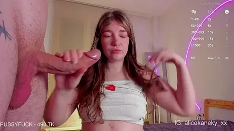 alicekaneky webcam stripchat model stream image