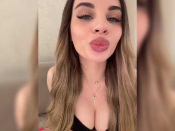 LedyMiya webcam bongacams model stream image