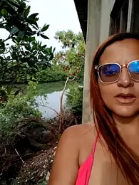 AliceRuivinha2 webcam stripchat model stream image